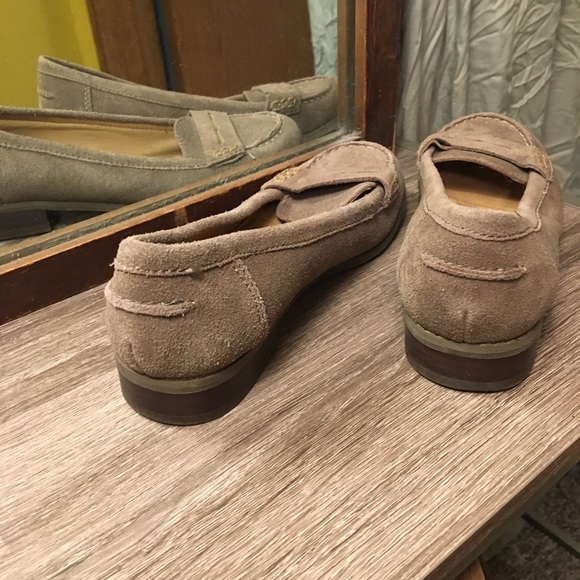 GH Bass & Co Penny Loafers - Picture 2 of 4